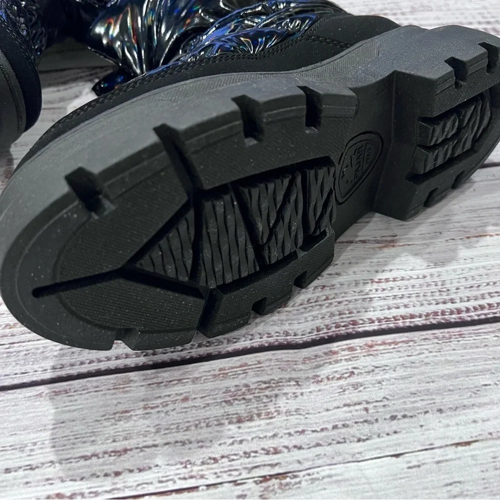Pajar Varsila Iridescent Black Puffer Snow Moon Boots